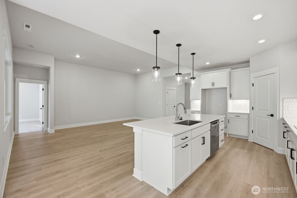 2609 Acer Loop SE, Lacey, WA 98513