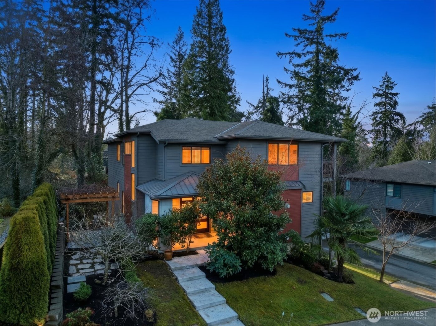 11087 SE 62nd Place , Bellevue, WA 98006