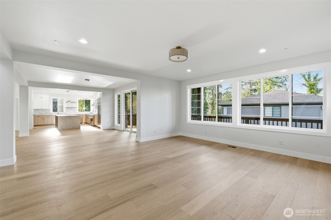 11087 SE 62nd Place , Bellevue, WA 98006