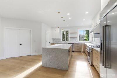 11087 SE 62nd Place , Bellevue, WA 98006 - Photo 17