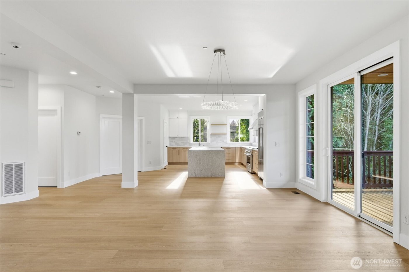 11087 SE 62nd Place , Bellevue, WA 98006