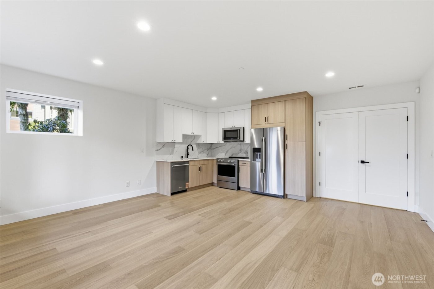 11087 SE 62nd Place , Bellevue, WA 98006