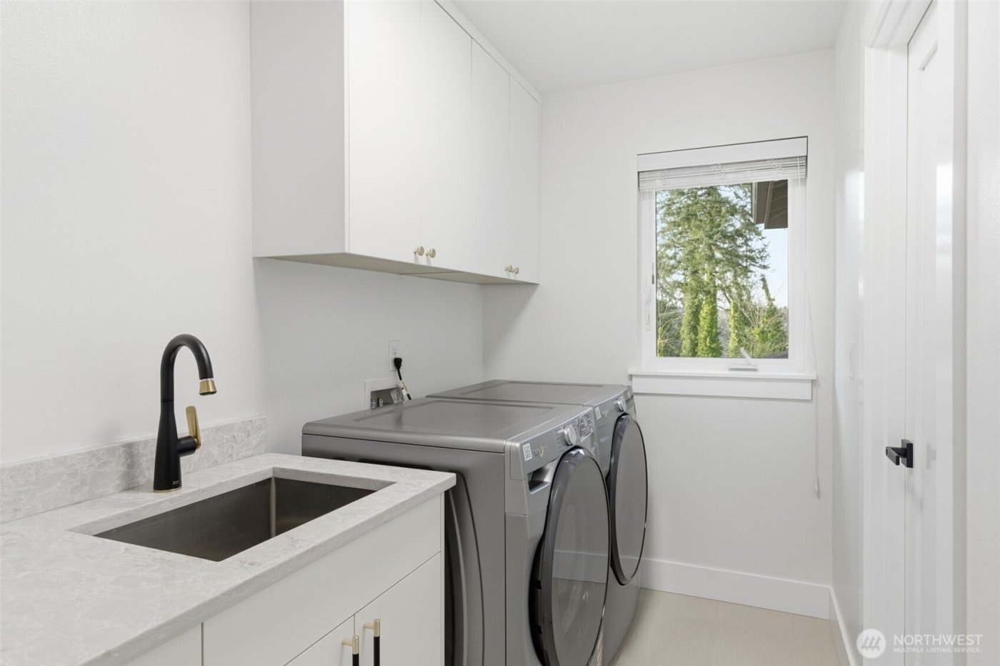 11087 SE 62nd Place , Bellevue, WA 98006