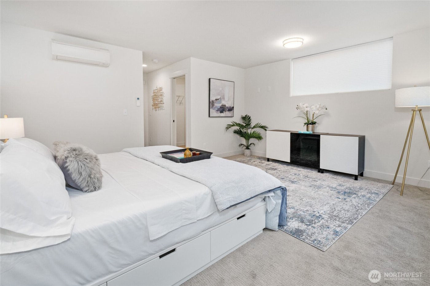 4517 B Sunnyside Avenue N, Seattle, WA 98103