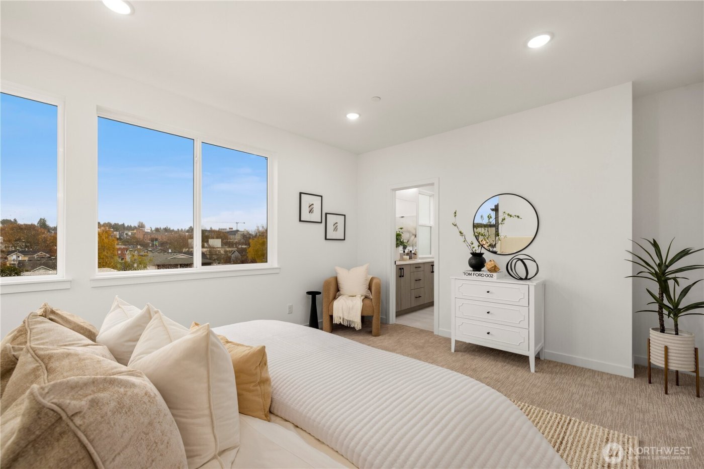 6546 C Latona Avenue NE, Seattle, WA 98115