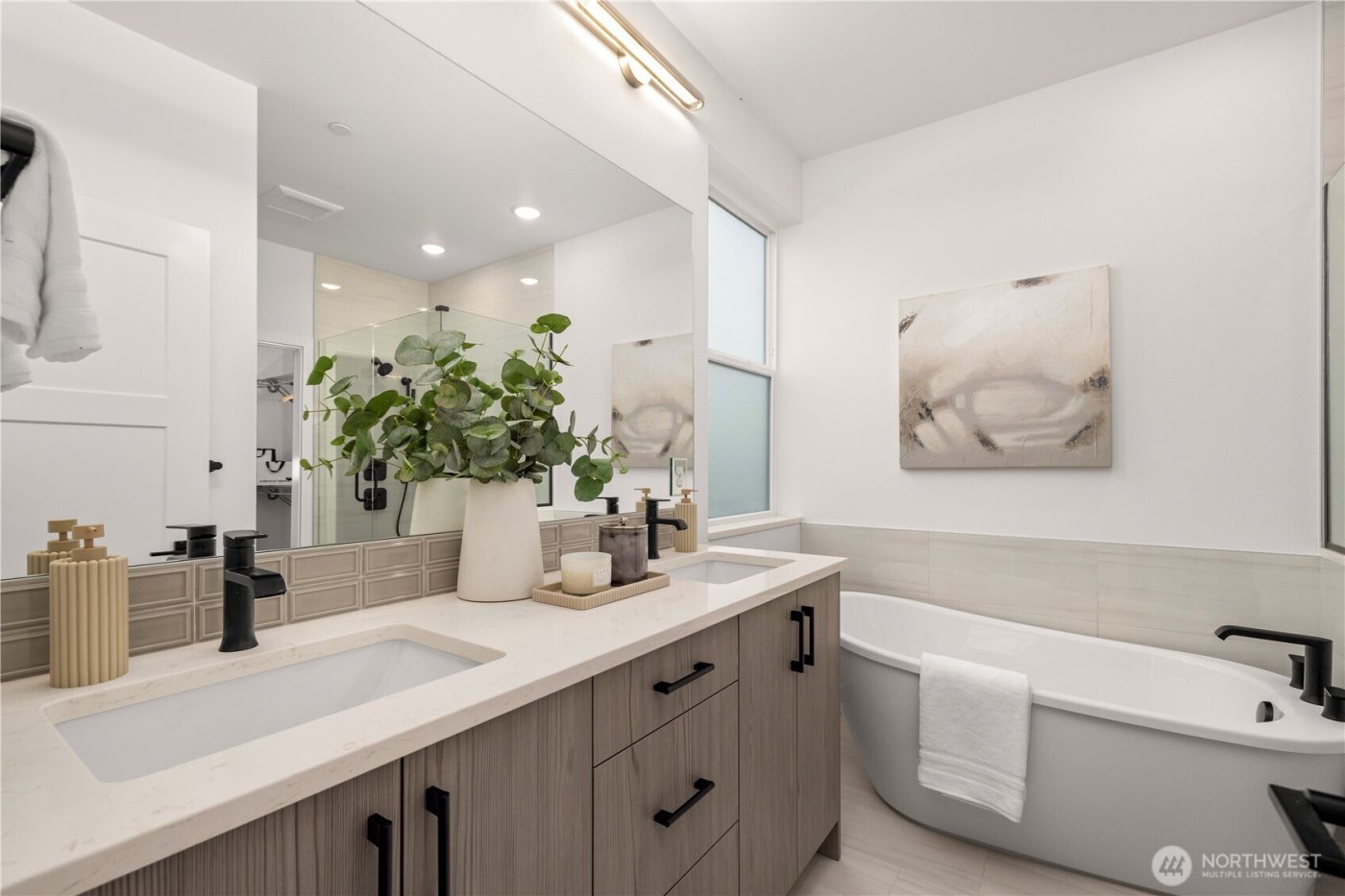 6546 C Latona Avenue NE, Seattle, WA 98115