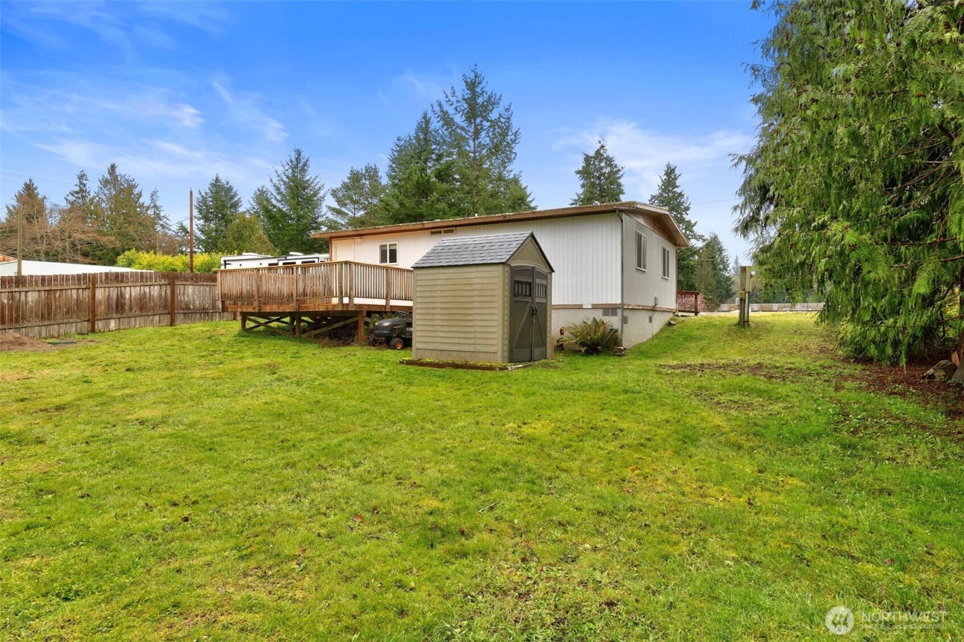 184 W Swaney Street , Port Hadlock, WA 98339