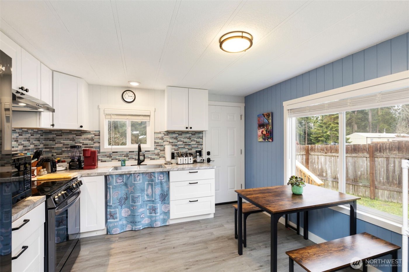 184 W Swaney Street , Port Hadlock, WA 98339