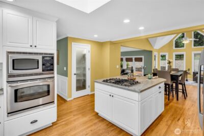 21609 NE 4th Street , Sammamish, WA 98074 - Photo 13