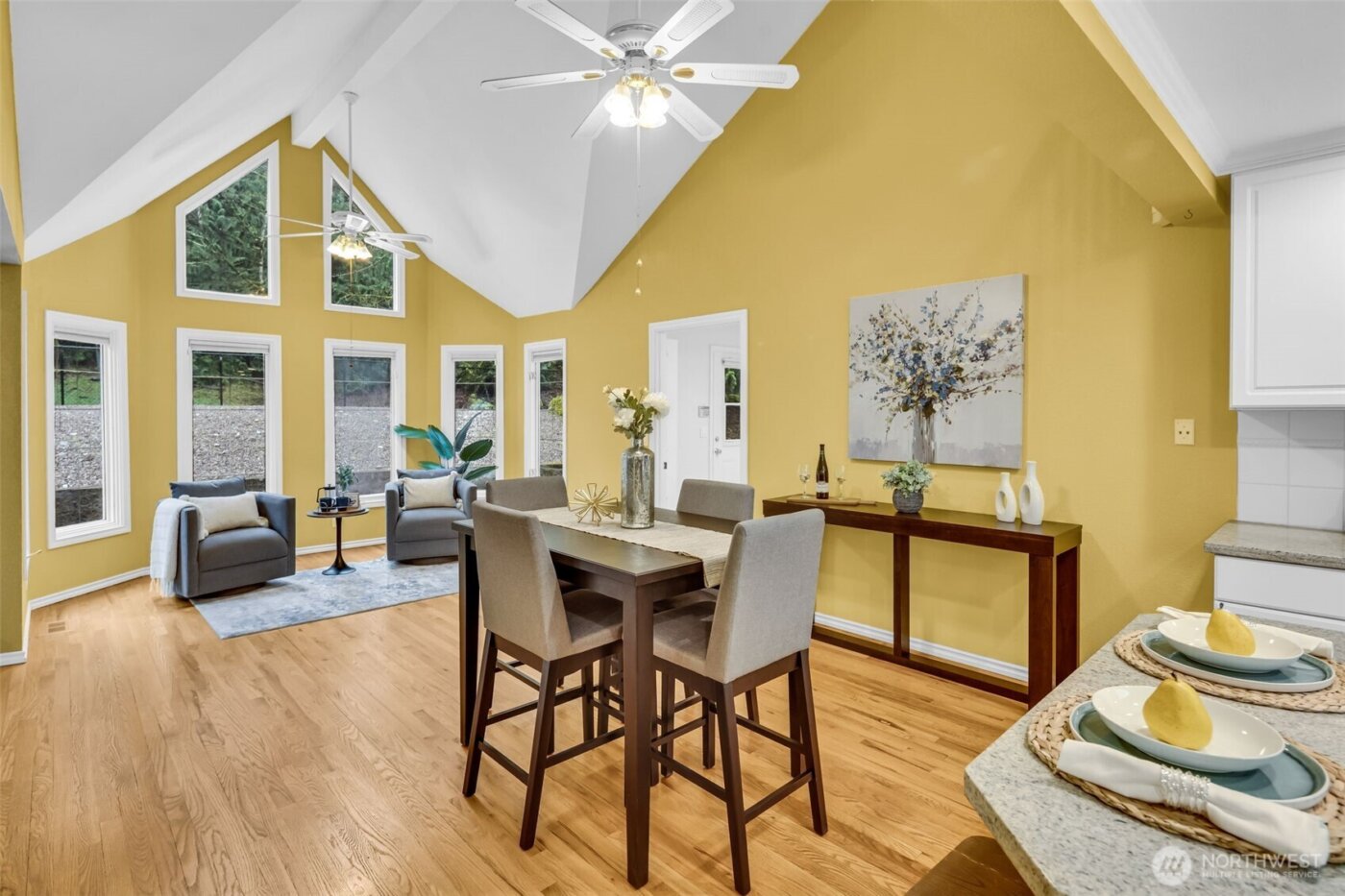 21609 NE 4th Street , Sammamish, WA 98074