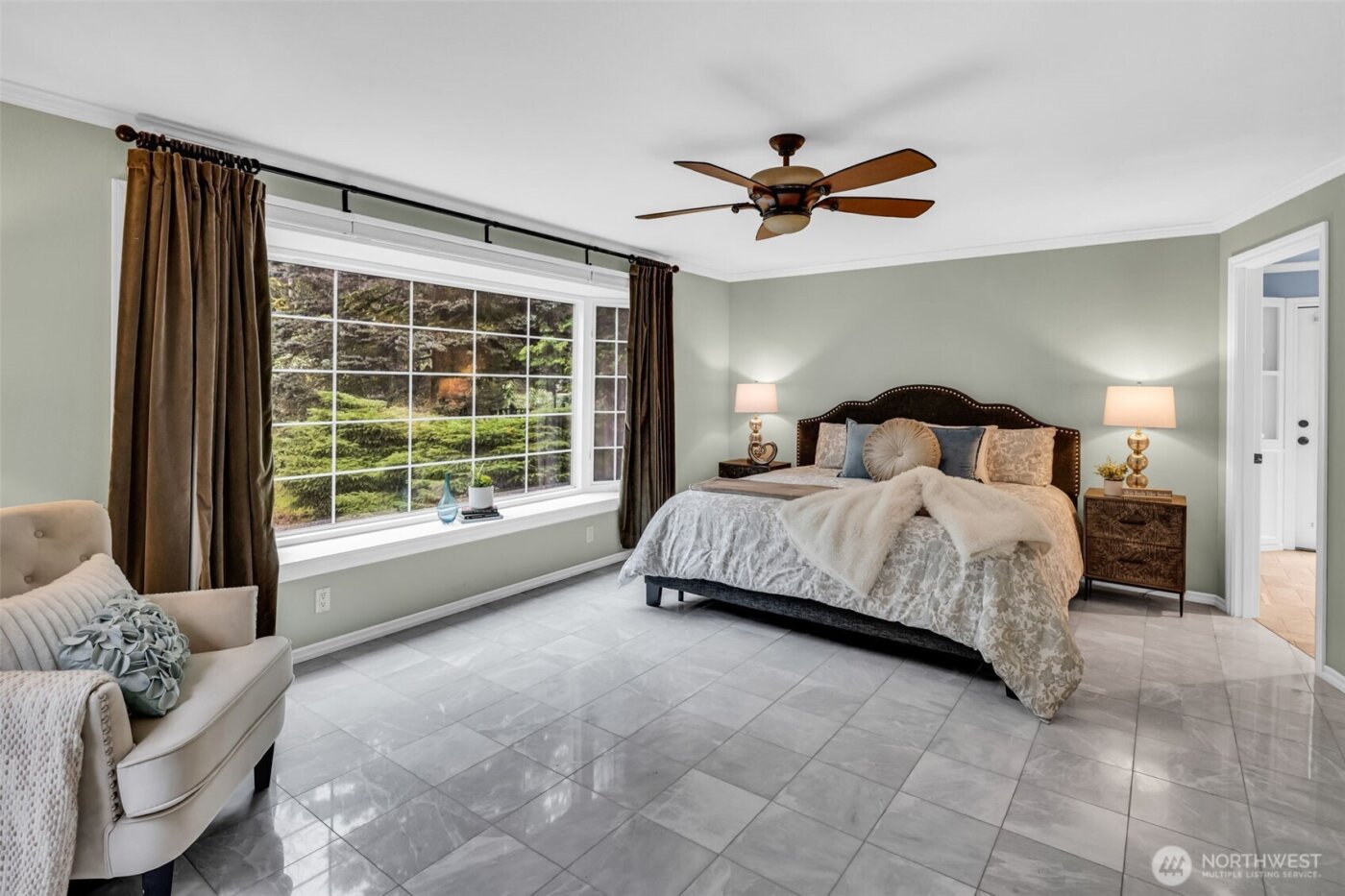 21609 NE 4th Street , Sammamish, WA 98074