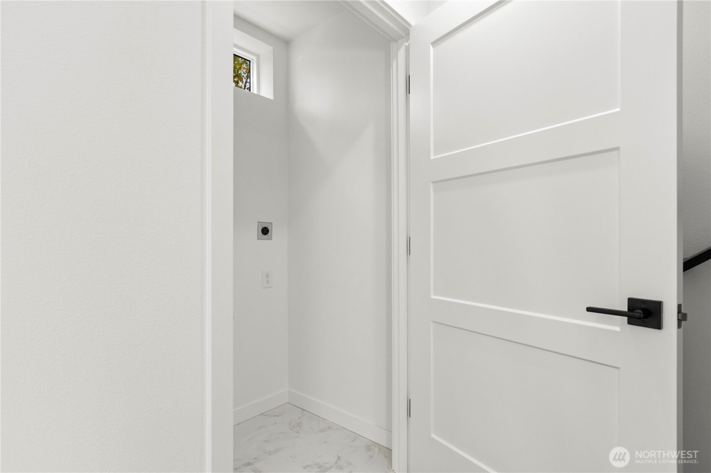 6544 A Latona Avenue NE, Seattle, WA 98115