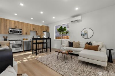 6544 A Latona Avenue NE, Seattle, WA 98115 - Photo 5