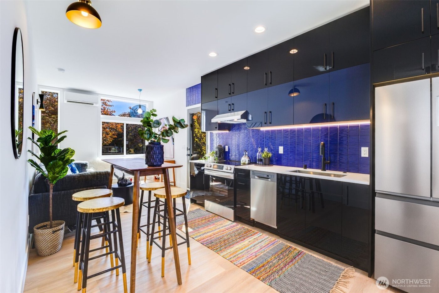 4706 S Morgan Street , Seattle, WA 98118