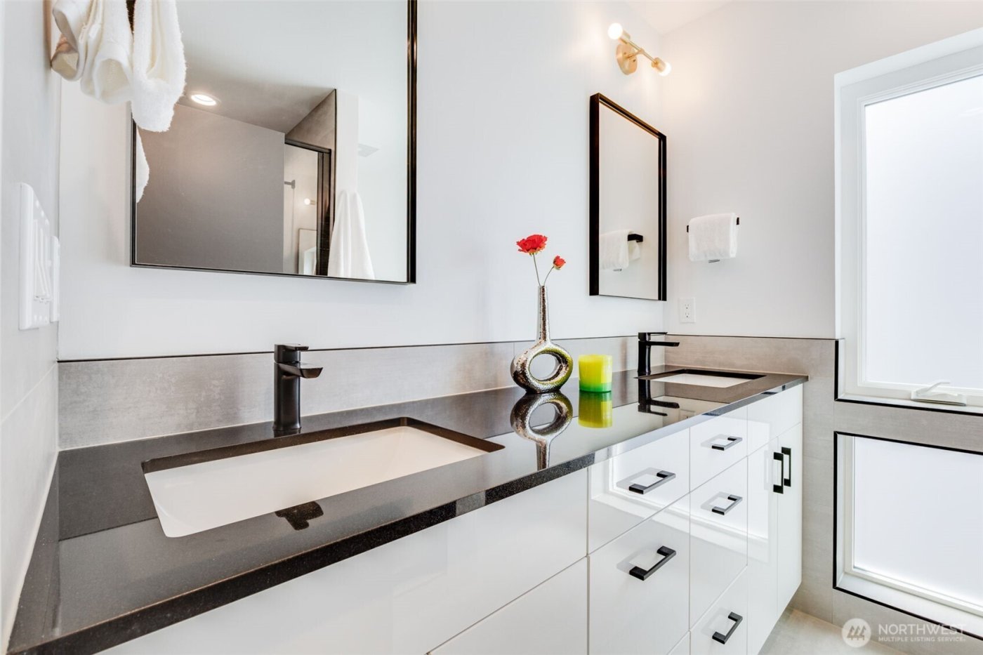 4706 S Morgan Street , Seattle, WA 98118