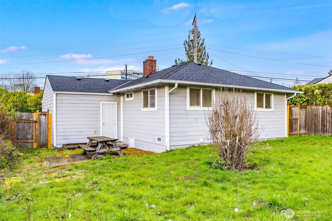 1729 S Columbian Way , Seattle, WA 98108