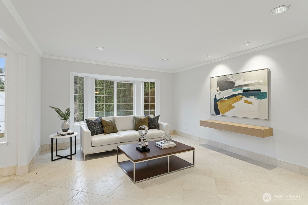 1932 S 370th Court , Federal Way, WA 98003