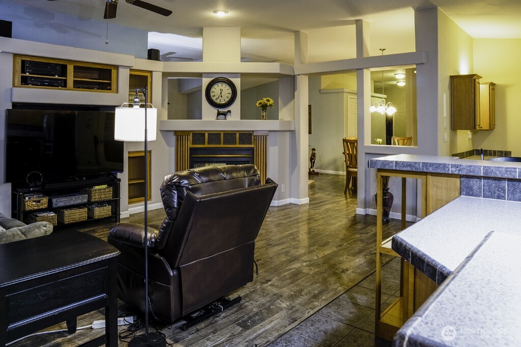 21903 SE 279th Lane , Maple Valley, WA 98038