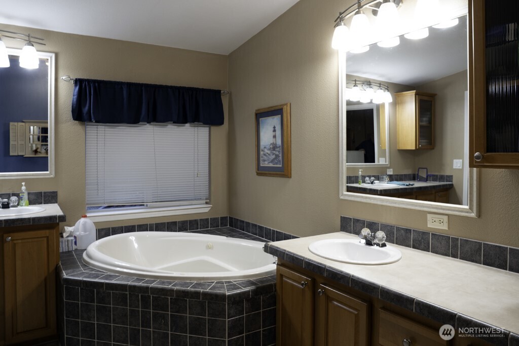 21903 SE 279th Lane , Maple Valley, WA 98038