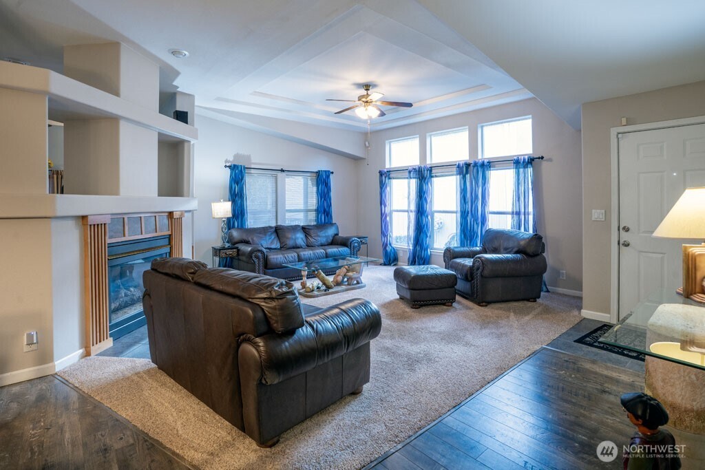 21903 SE 279th Lane , Maple Valley, WA 98038