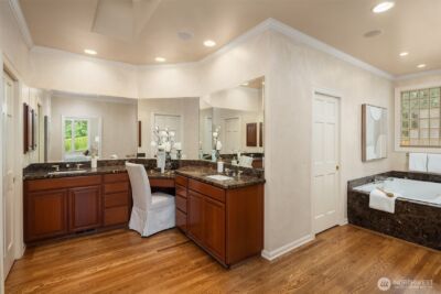 26319 NE 34th Street , Redmond, WA 98053 - Photo 22