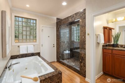 26319 NE 34th Street , Redmond, WA 98053 - Photo 23