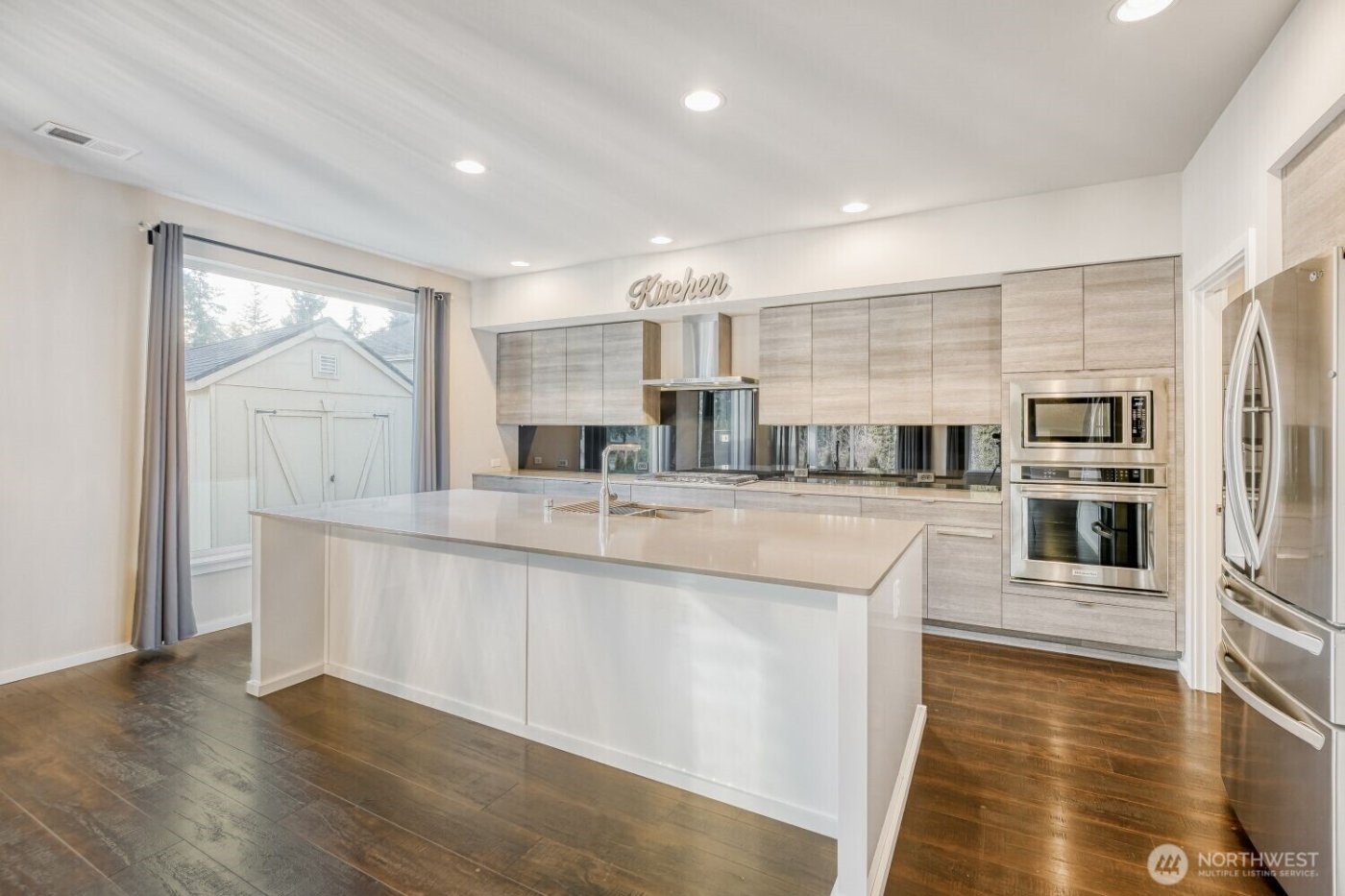 2873 S 353rd Place , Federal Way, WA 98003-7221