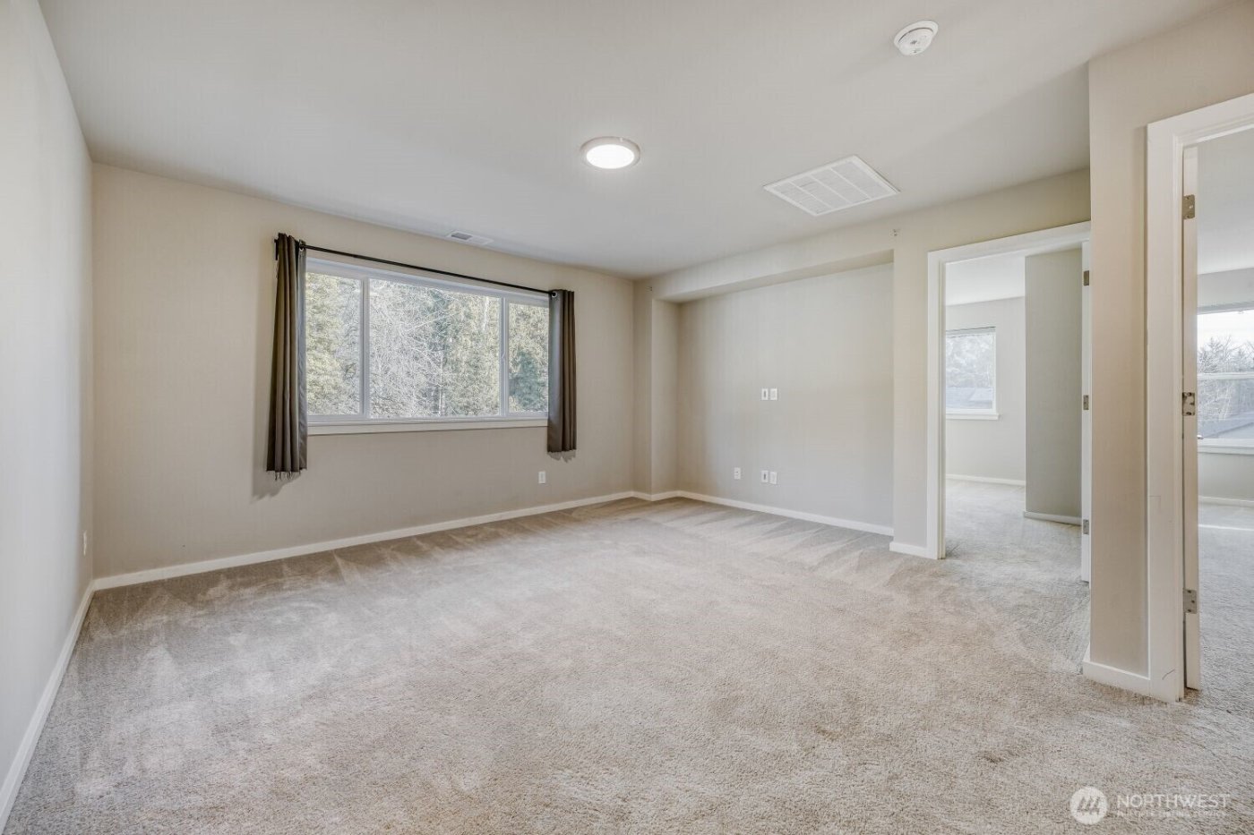 2873 S 353rd Place , Federal Way, WA 98003-7221