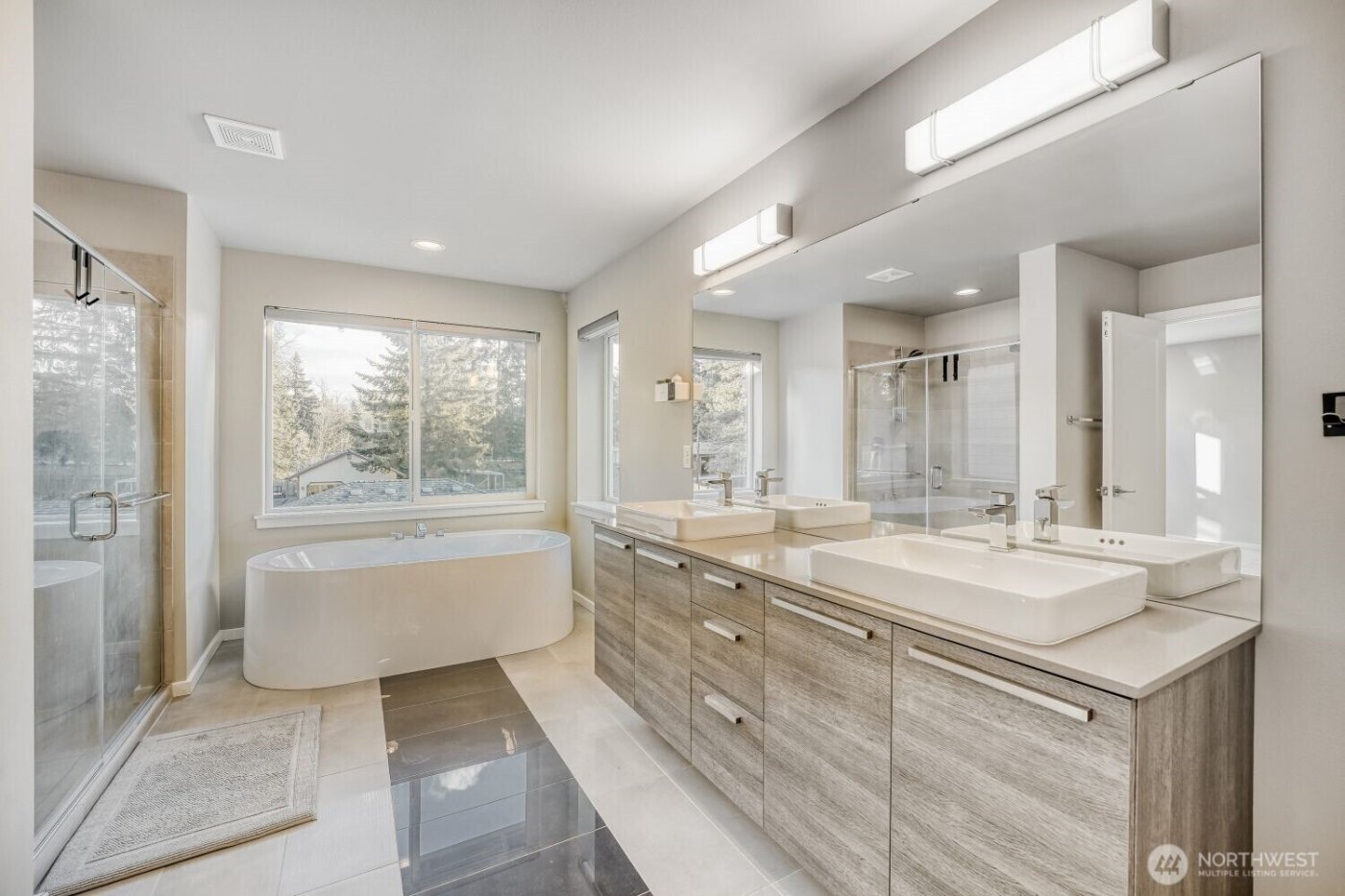 2873 S 353rd Place , Federal Way, WA 98003-7221