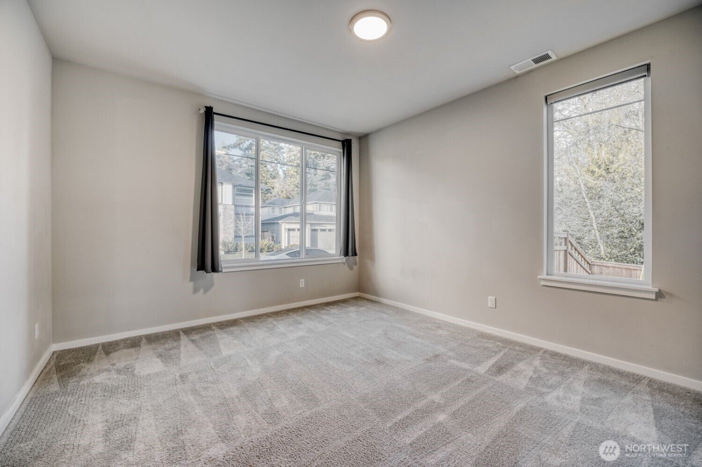 2873 S 353rd Place , Federal Way, WA 98003-7221