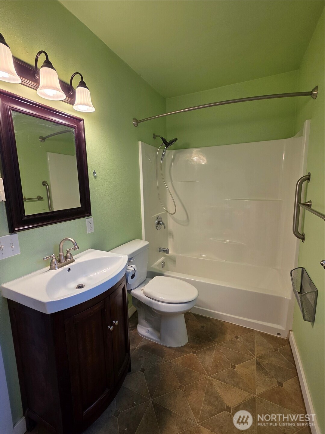 1966 Wilson Ave. , Enumclaw, WA 98022
