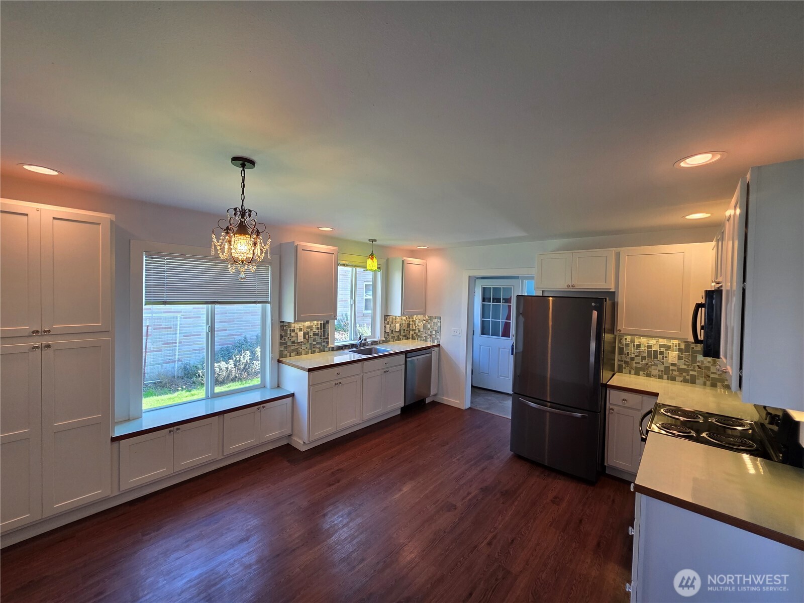 1966 Wilson Ave. , Enumclaw, WA 98022