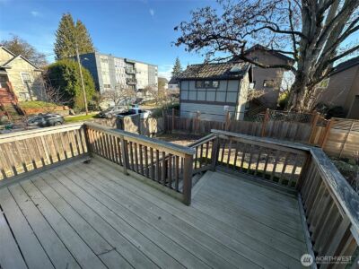 234 21st Avenue E, Seattle, WA 98112 - Photo 17