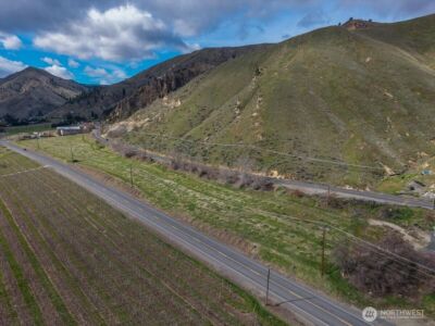11 Methow Street , Wenatchee, WA 98801 - Photo 20