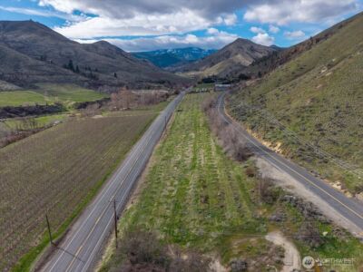 11 Methow Street , Wenatchee, WA 98801 - Photo 6