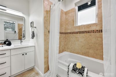 730 N 87th Street , Seattle, WA 98103 - Photo 24