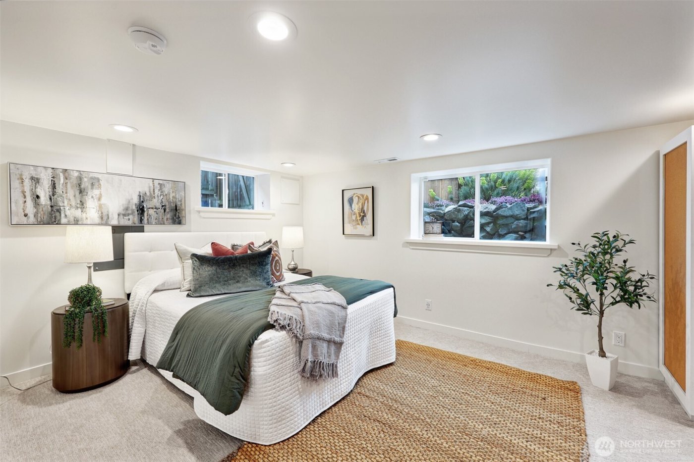 730 N 87th Street , Seattle, WA 98103