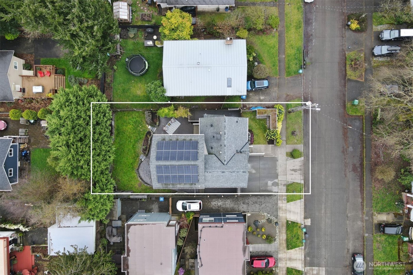 730 N 87th Street , Seattle, WA 98103