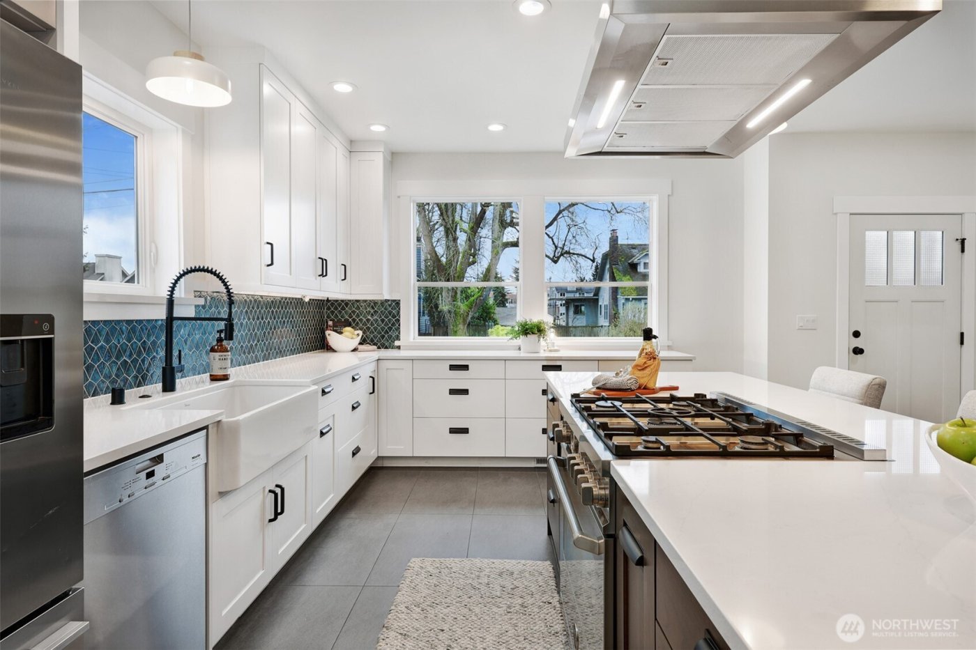 730 N 87th Street , Seattle, WA 98103