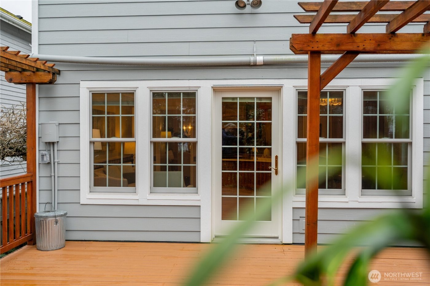 7046 55th Avenue NE, Seattle, WA 98115