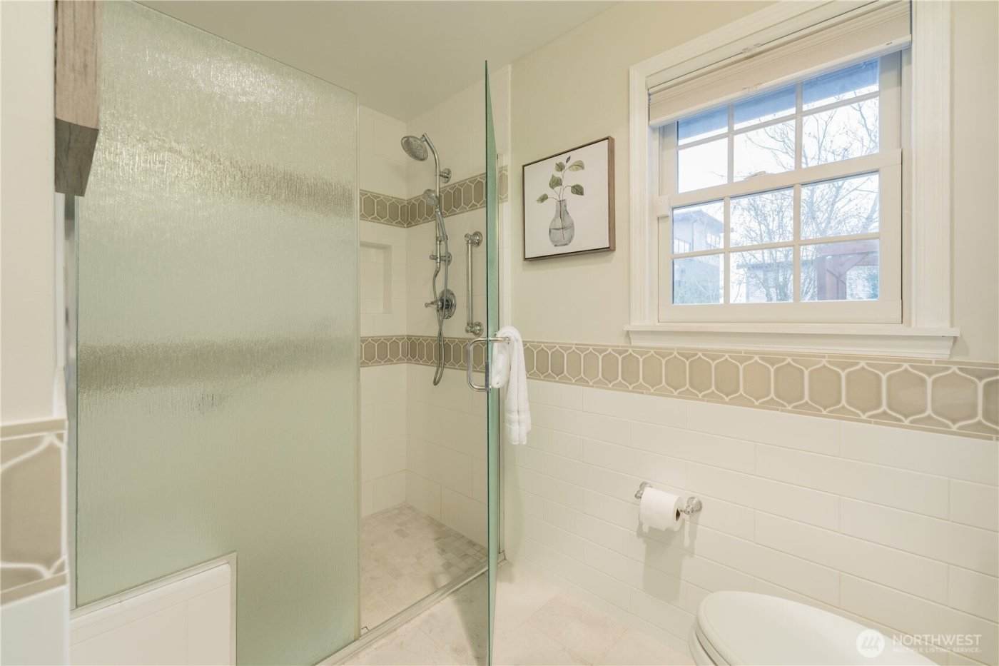 7046 55th Avenue NE, Seattle, WA 98115