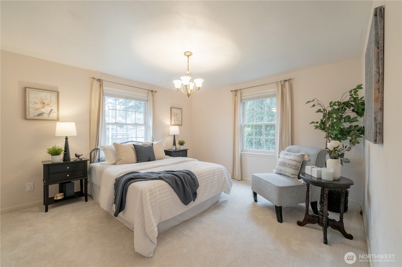 7046 55th Avenue NE, Seattle, WA 98115