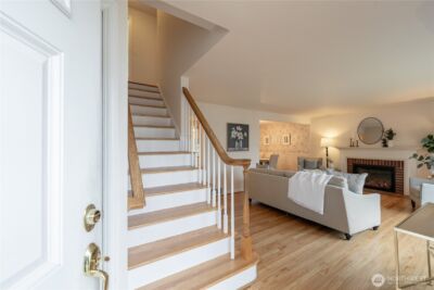 7046 55th Avenue NE, Seattle, WA 98115 - Photo 4