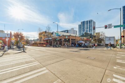 905 NE 43rd Street #108, Seattle, WA 98105 - Photo 26