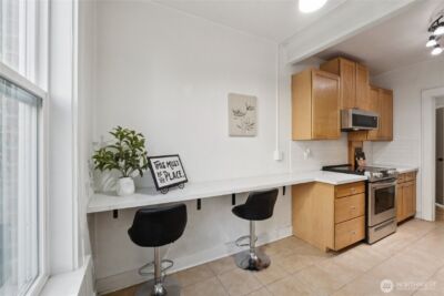 905 NE 43rd Street #108, Seattle, WA 98105 - Photo 10