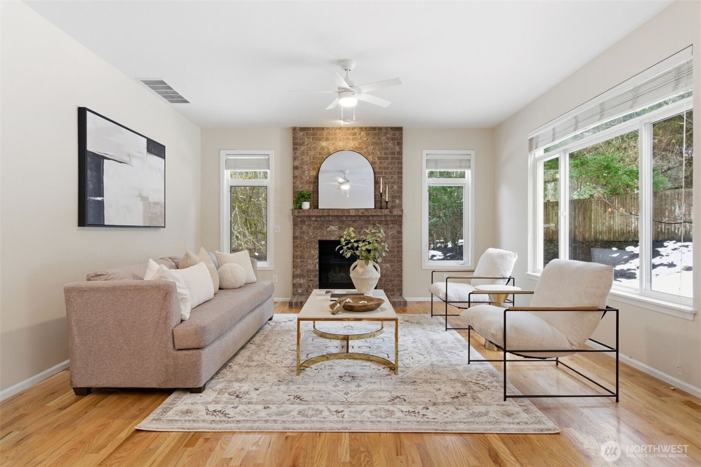 1425 SW 13th Place , North Bend, WA 98045