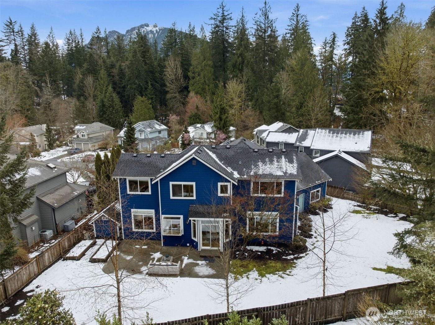 1425 SW 13th Place , North Bend, WA 98045