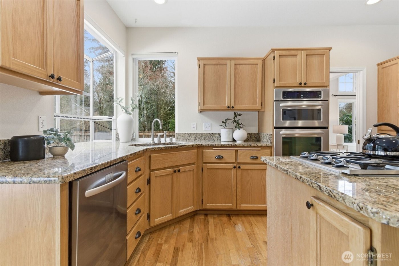 1425 SW 13th Place , North Bend, WA 98045