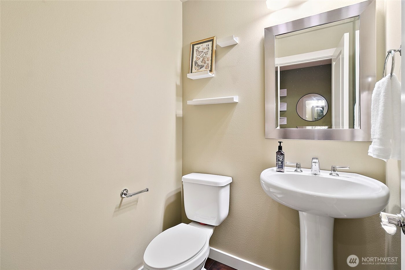 26621 106th Avenue SE, Kent, WA 98030-7651