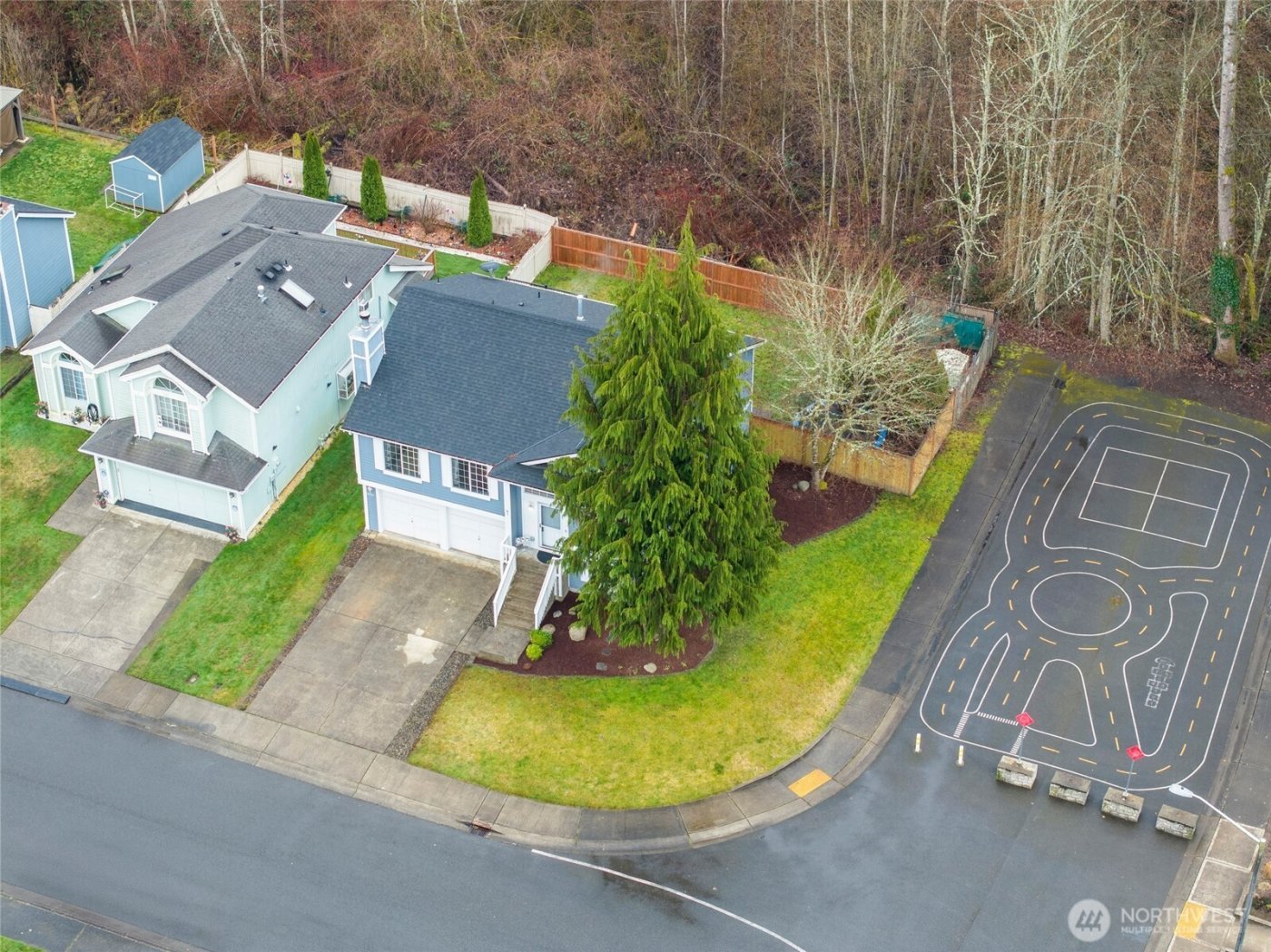 13701 SE 275th Place , Kent, WA 98042